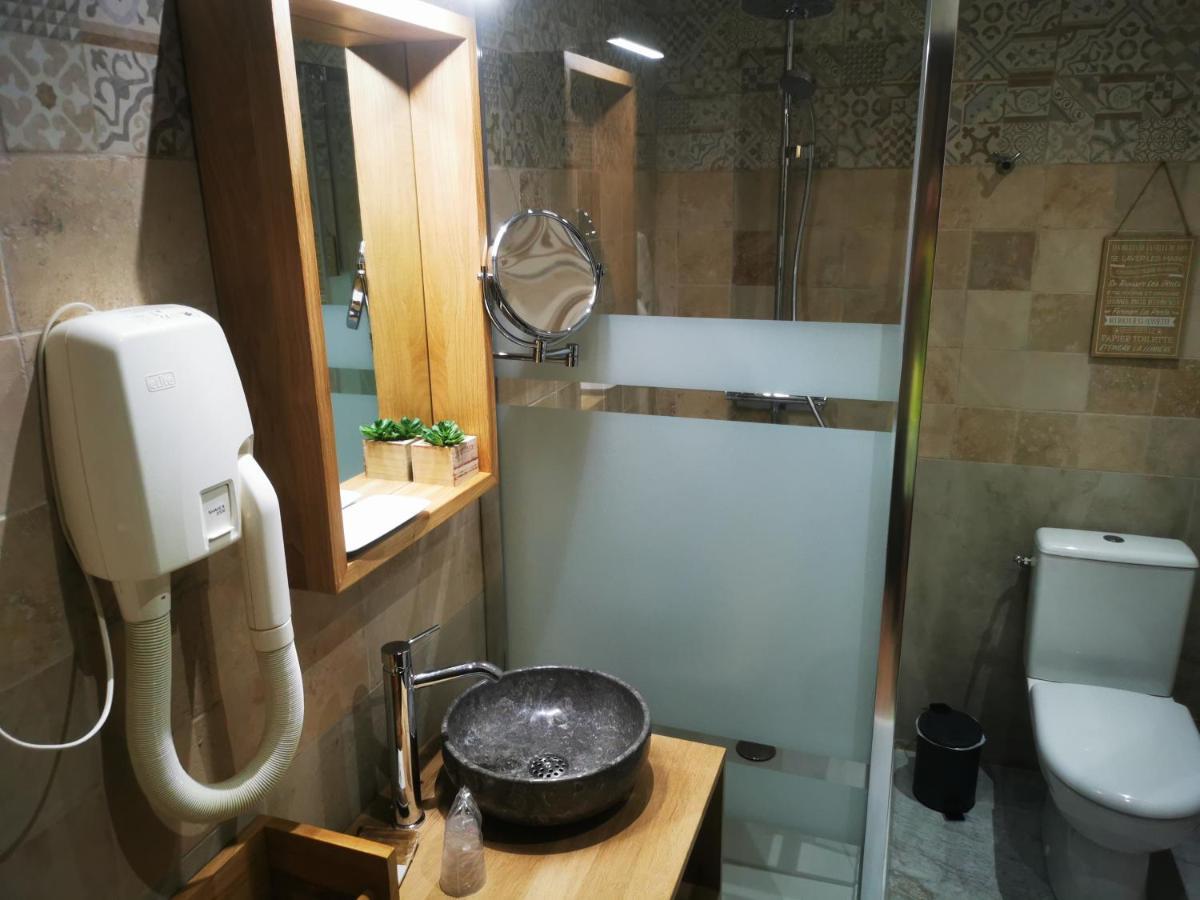 Hotel Il Etait 1 Fois Piolenc Zewnętrze zdjęcie